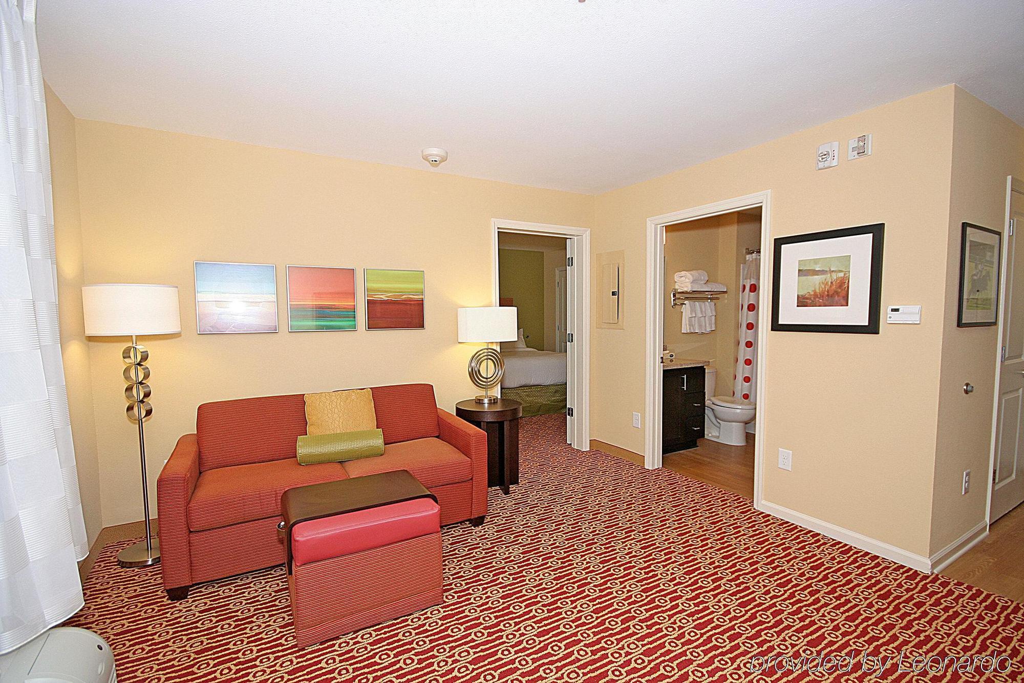 Towneplace Suites By Marriott Aiken Whiskey Road Exterior photo
