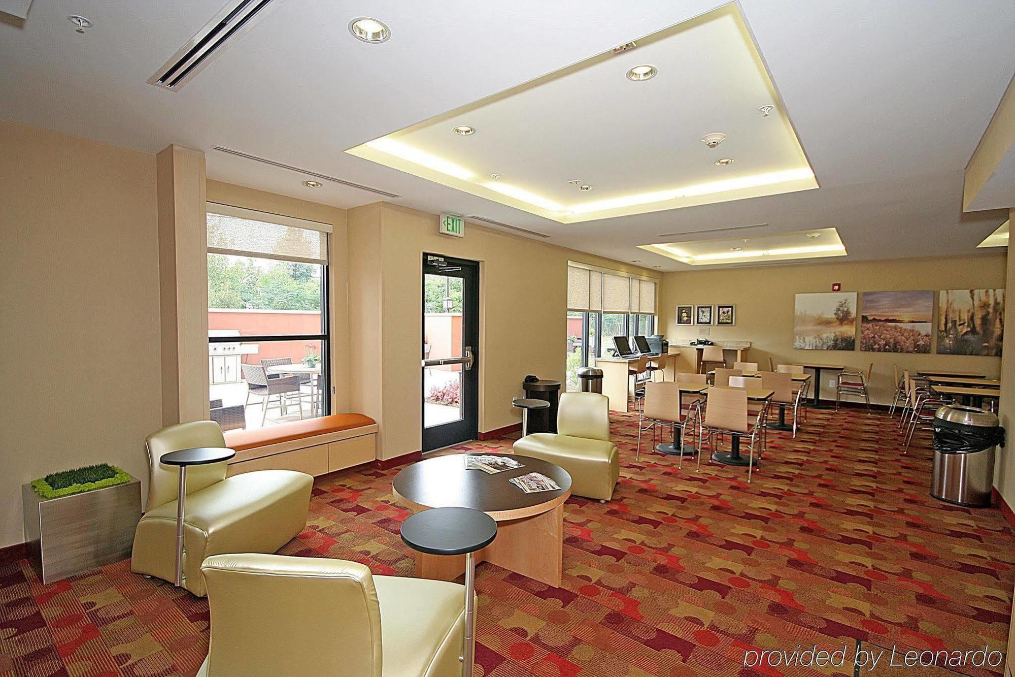 Towneplace Suites By Marriott Aiken Whiskey Road Exterior photo